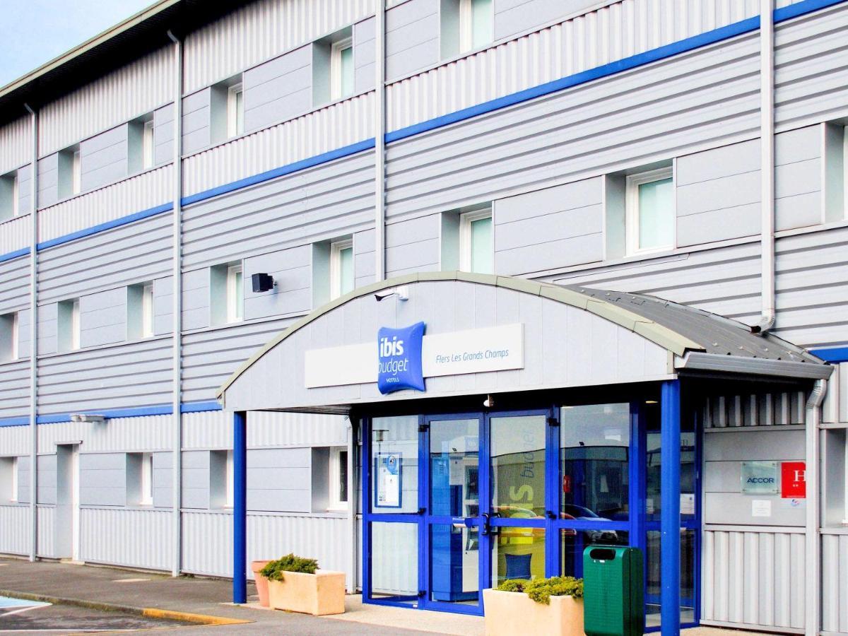 Ibis Budget Flers Grands Champs Exterior foto